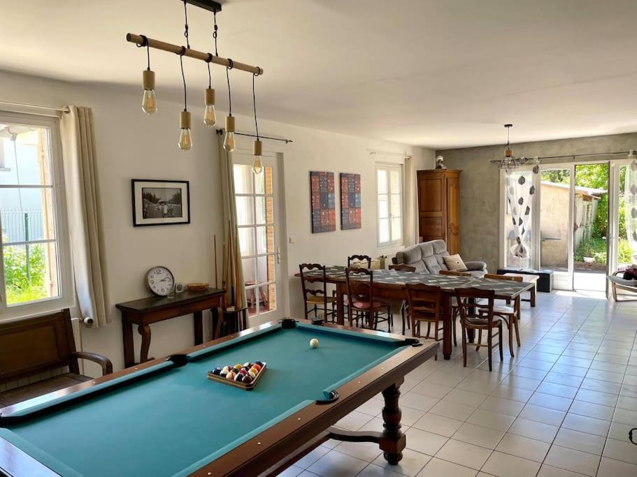 La Casa Del Papa - Maison Spacieuse Avec Jardin Dole Extérieur photo